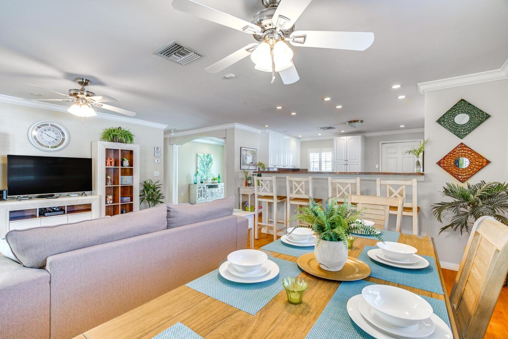 Fort Myers Bungalow - 12 Miles To The Beach! 外观 照片