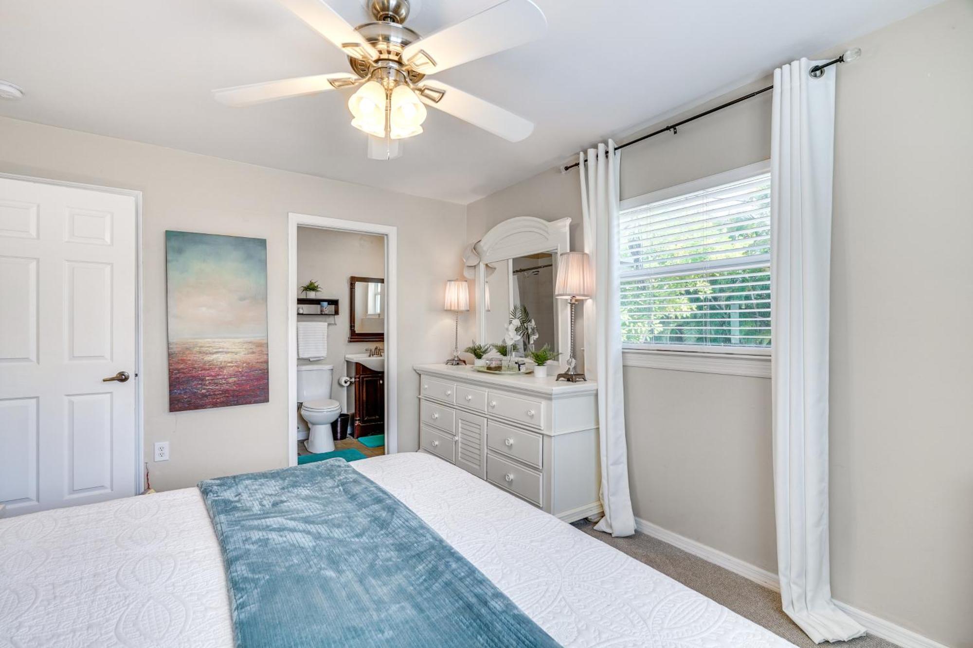Fort Myers Bungalow - 12 Miles To The Beach! 外观 照片