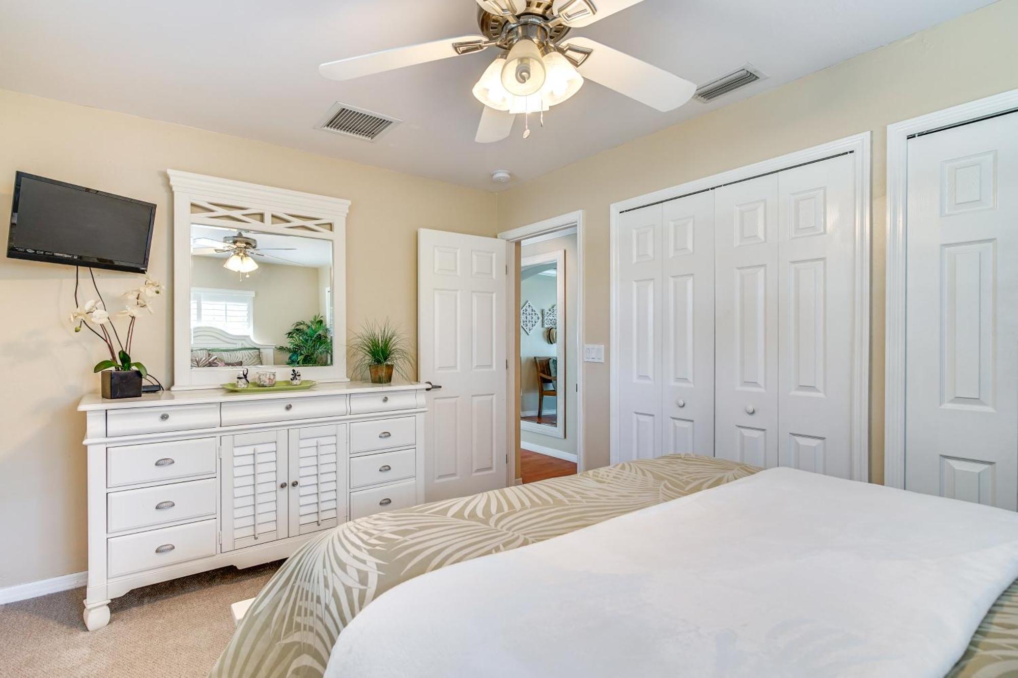 Fort Myers Bungalow - 12 Miles To The Beach! 外观 照片