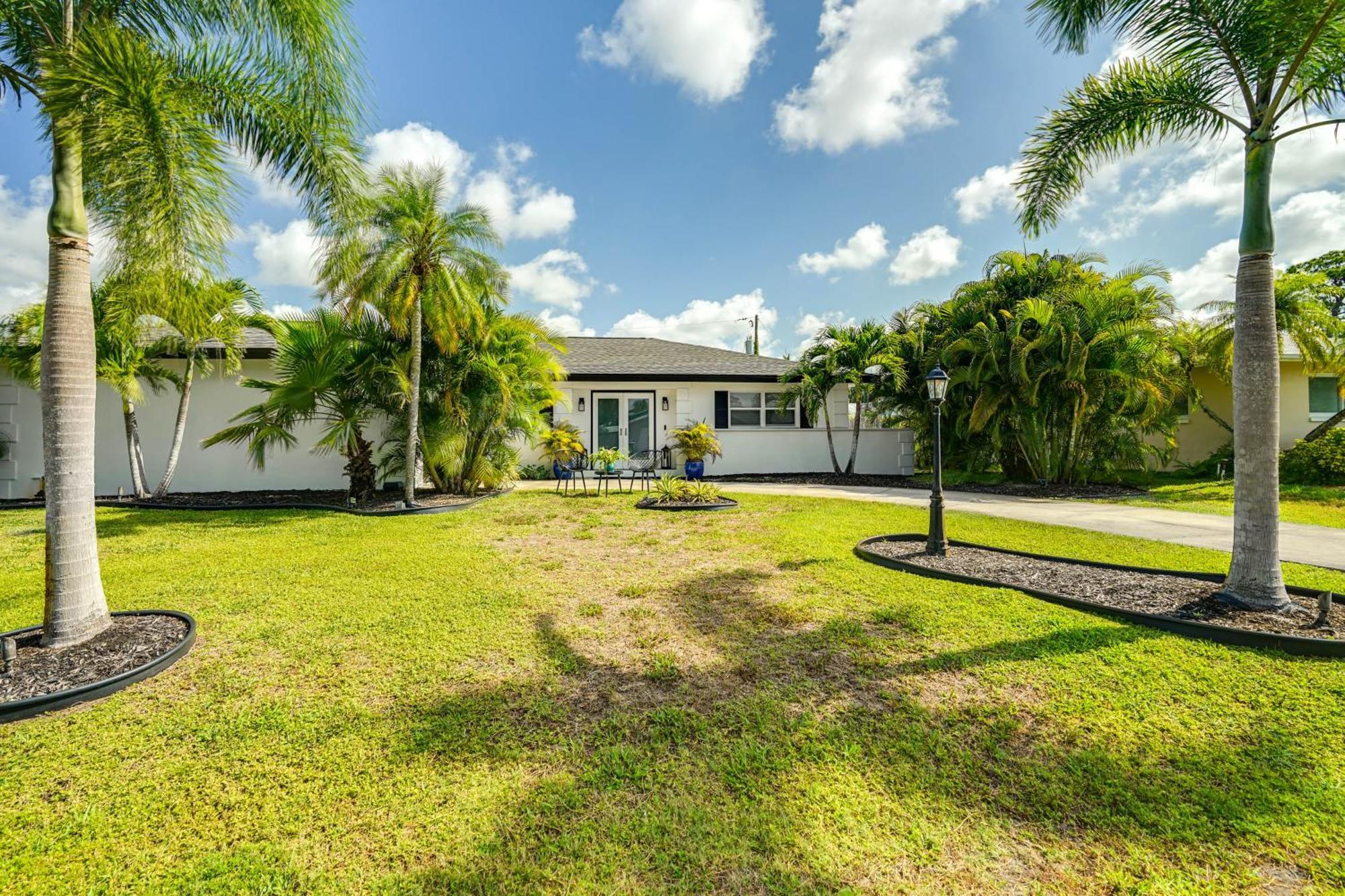 Fort Myers Bungalow - 12 Miles To The Beach! 外观 照片